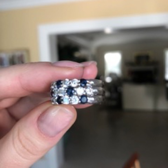 14k White Gold Diamond and Sapphire Ring - Picture 2 of 4